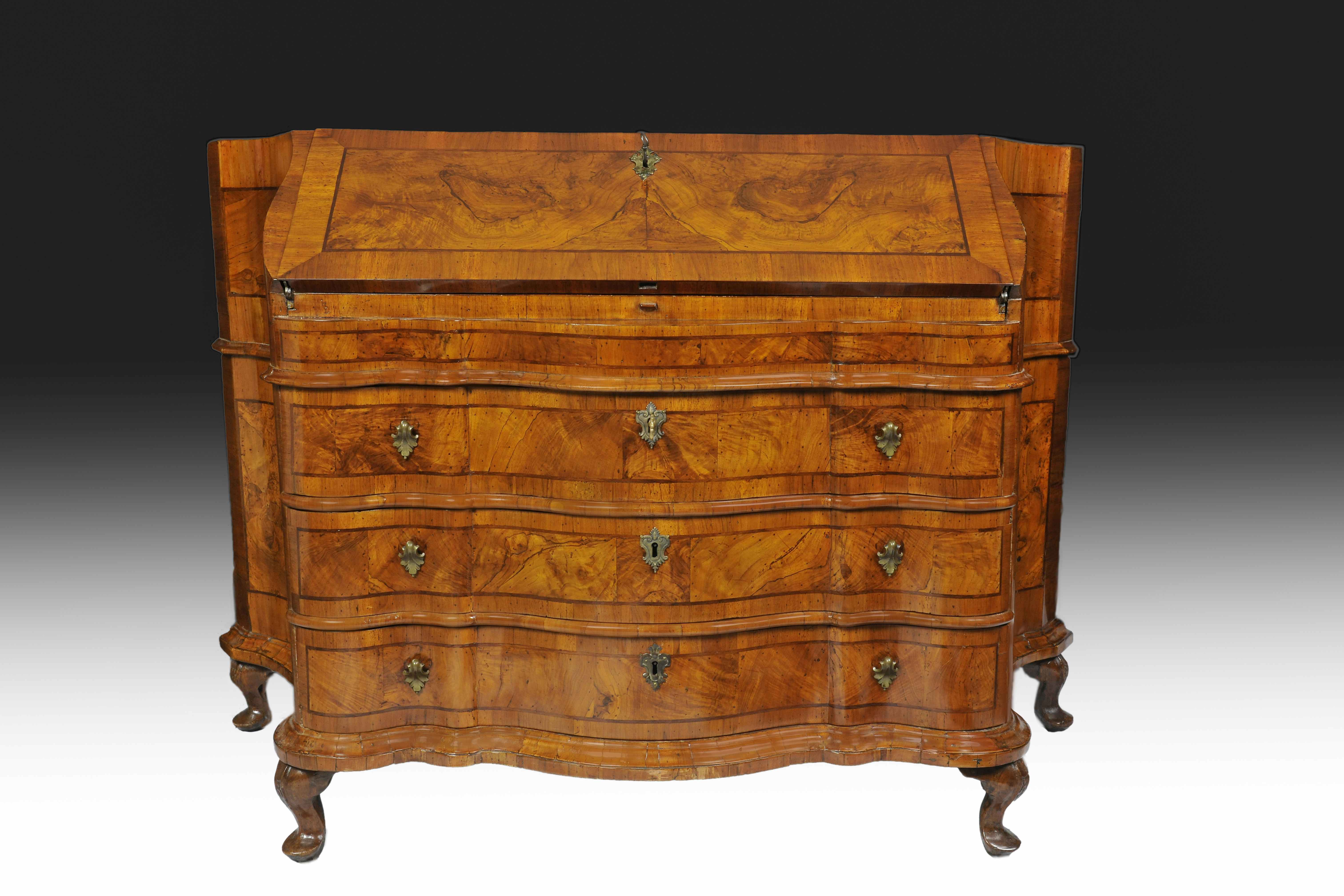 Bureau in radica di noce