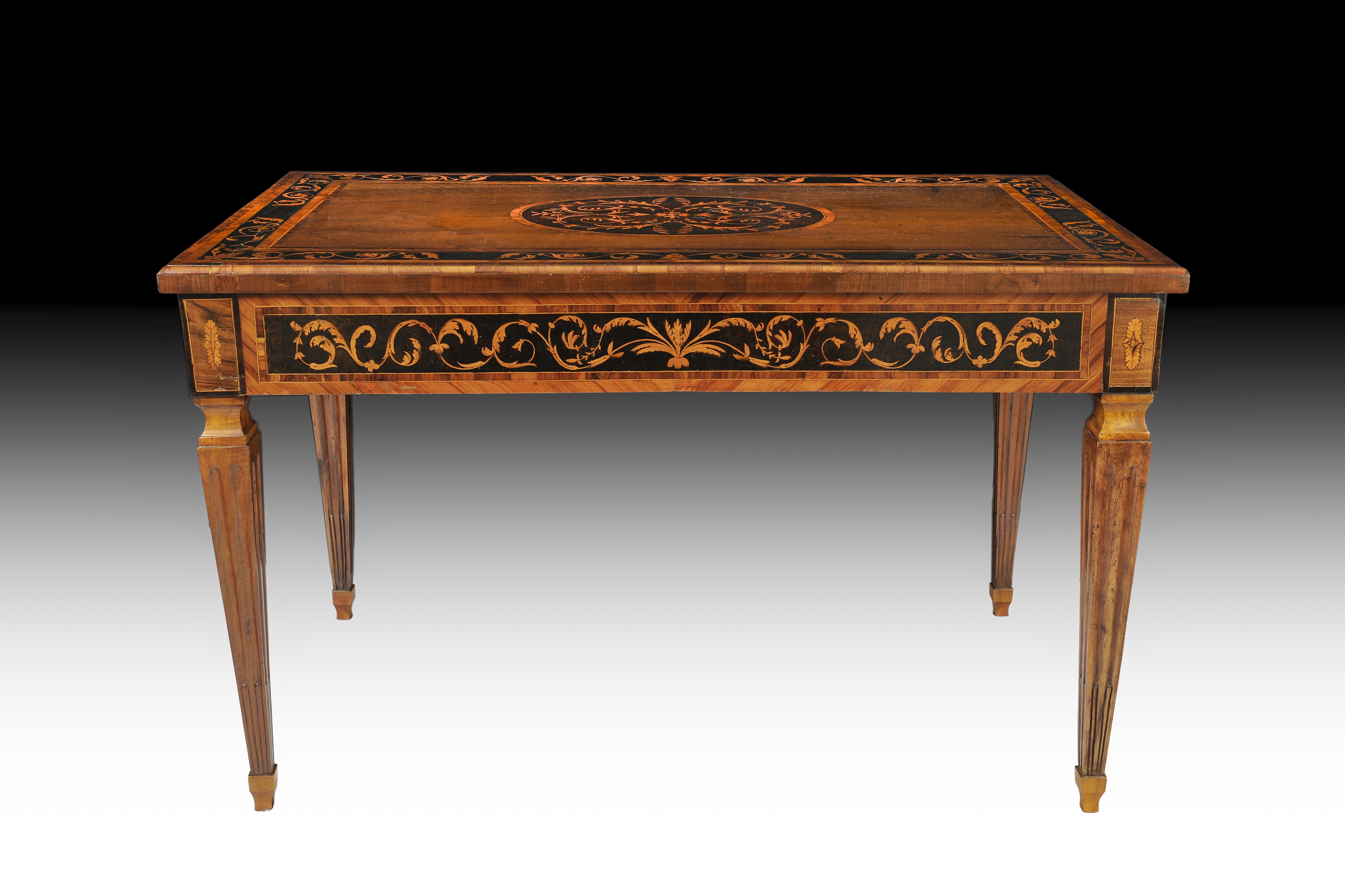 Tavolo Scrittoio intarsiato 